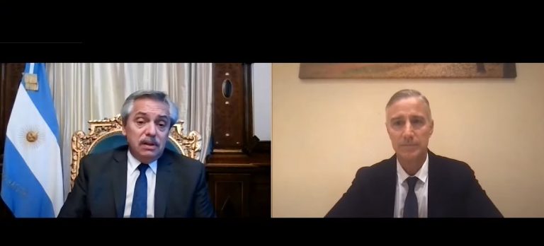 Fernández anunció que Rusia ya aprobó el primer lote de dosis de Sputnik V producidas en el país