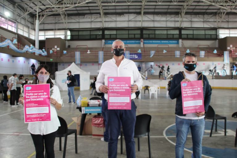 Horacio Pietragalla y Roxana López impulsaron la campaña “Una dosis de identidad” en Tigre