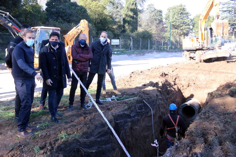 Marinucci y Gastón Granados recorrieron las obras que se llevan a cabo en la estación de Ezeiza
