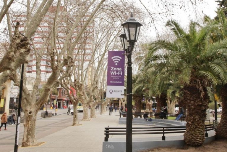 El municipio otorgará Wifi gratis en los espacios públicos de Quilmes