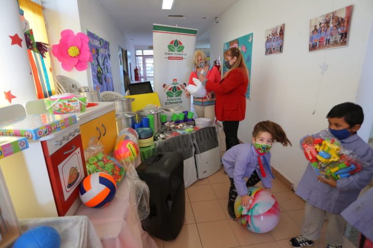 El municipio entregó equipamiento para el Centro de Atención Integral de Monte Grande Sur