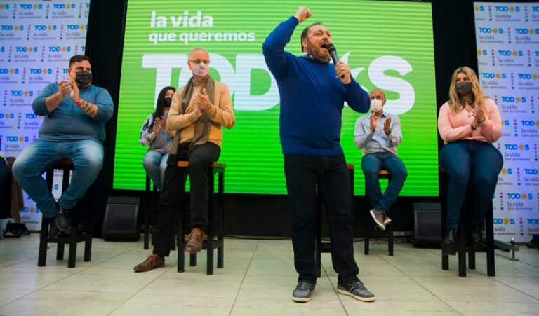 Con la presencia de Daniel Gollan, Juanjo Castro presentó la lista del Frente de Todos en San Miguel