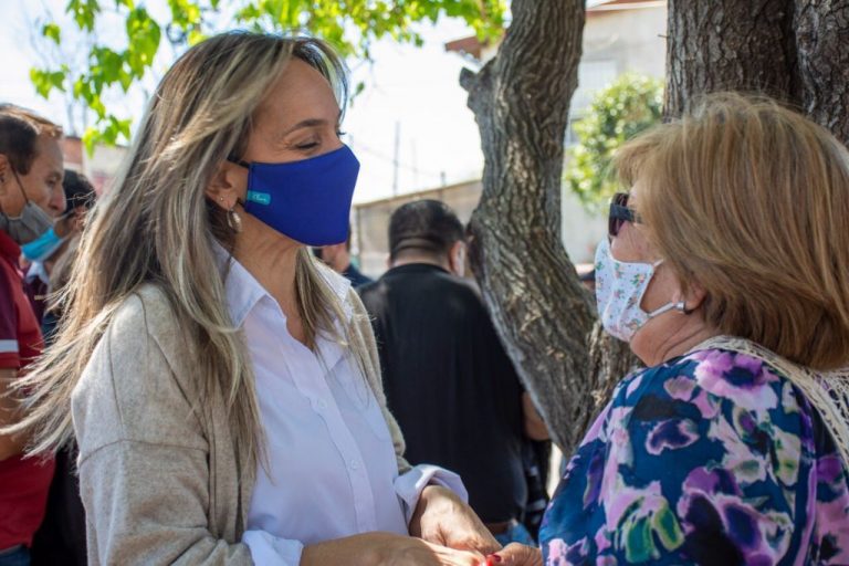 Galmarini y Descalzo inauguraron red de agua potable en Ituzaingó