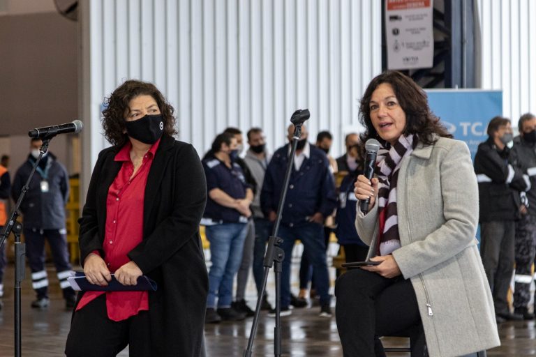 Vizzotti: “Las dosis de Pfizer serán utilizadas para iniciar esquemas de adolescentes sin comorbilidades”