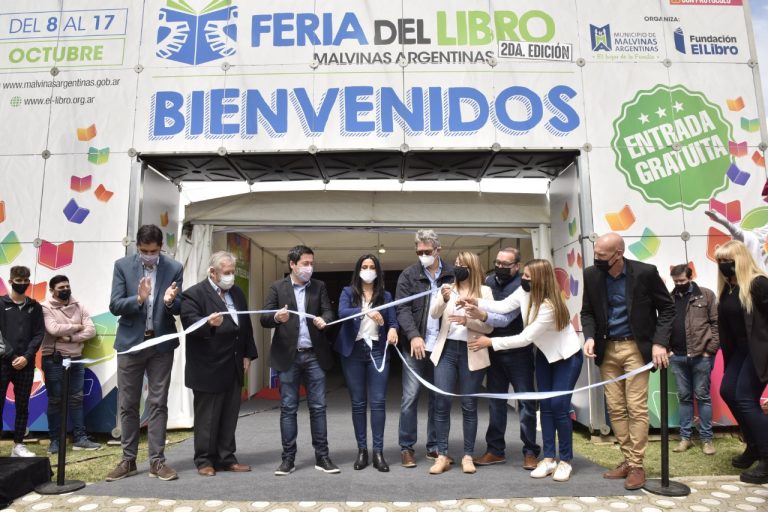 Comenzó la segunda edición de la Feria del Libro en Malvinas Argentinas