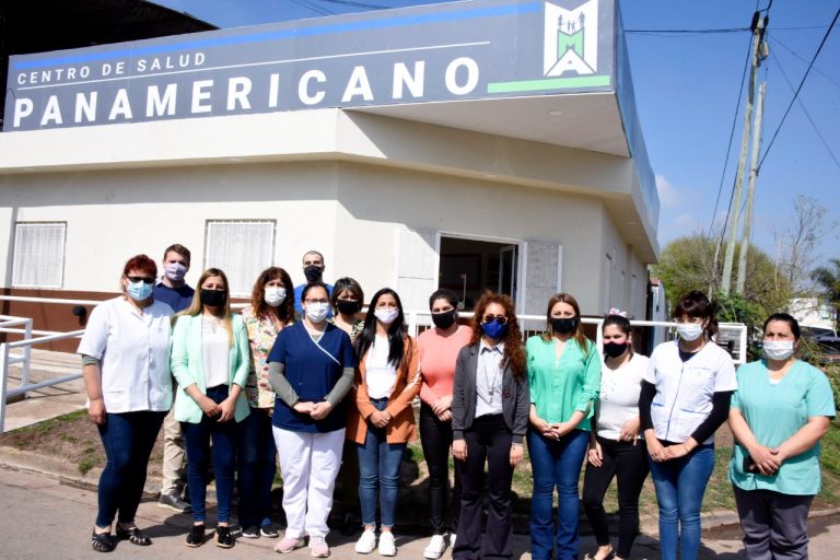 Correa presentó la puesta en valor del Centro de Salud Panamericano
