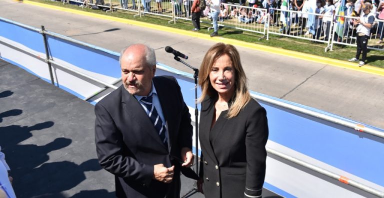Dulce y Alejandro Granados encabezaron los festejos de un nuevo aniversario de Ezeiza