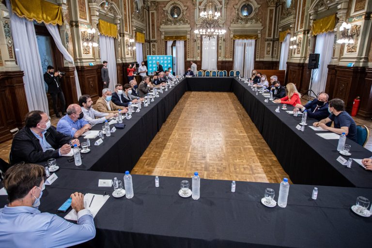 Kicillof: “Hay que ponerse a la cabeza del control de precios”