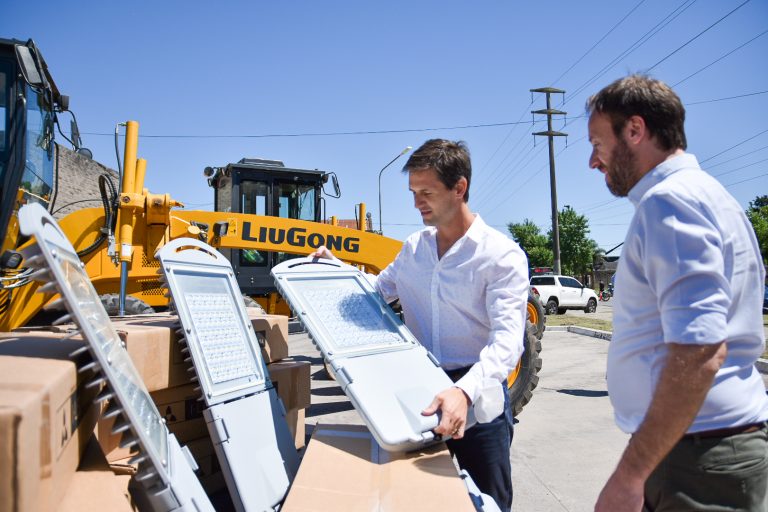 Mantegazza y López recorrieron el Parque Industrial de San Vicente