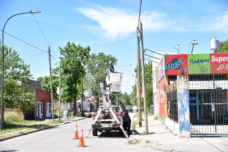 Instalan alarmas vecinales en San Vicente y Alejandro Korn