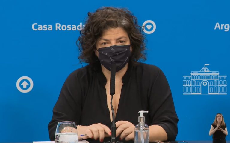 Vizzotti anunció que habrá que tramitar «un pase sanitario” para eventos masivos y otras actividades