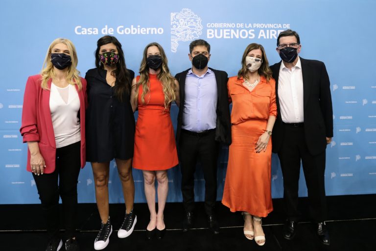 Kicillof les tomó juramento a los nuevos ministros bonaerenses