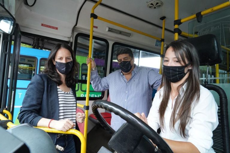Vicente López incorpora cámaras en el Transporte del Bicentenario