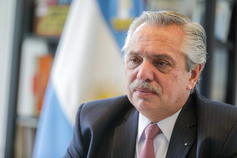Fernández, sobre la deuda: “La única forma de pagar es a través de un desarrollo armónico”