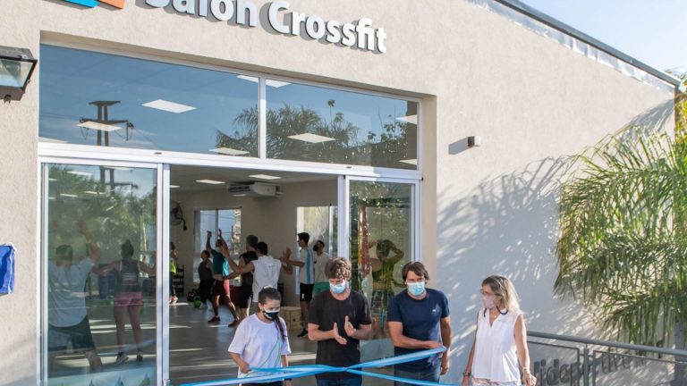 Inauguramos nuevos espacios deportivos para yoga, crossfit, indoor y más en el Poli N°1