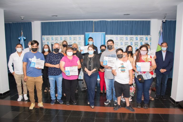 Entregaron créditos para la Casa Propia en Presidente Perón