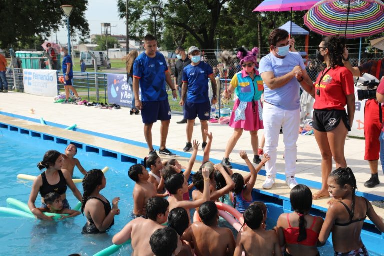 Espinoza encabezó el cierre de las colonias de verano en La Matanza