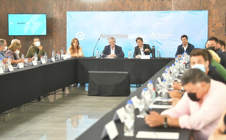 Alberto Fernández destacó “la temporada récord” junto a empresarios turísticos en la Costa