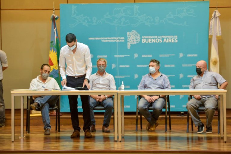La Provincia licitó una nueva obra de agua para Malvinas Argentinas