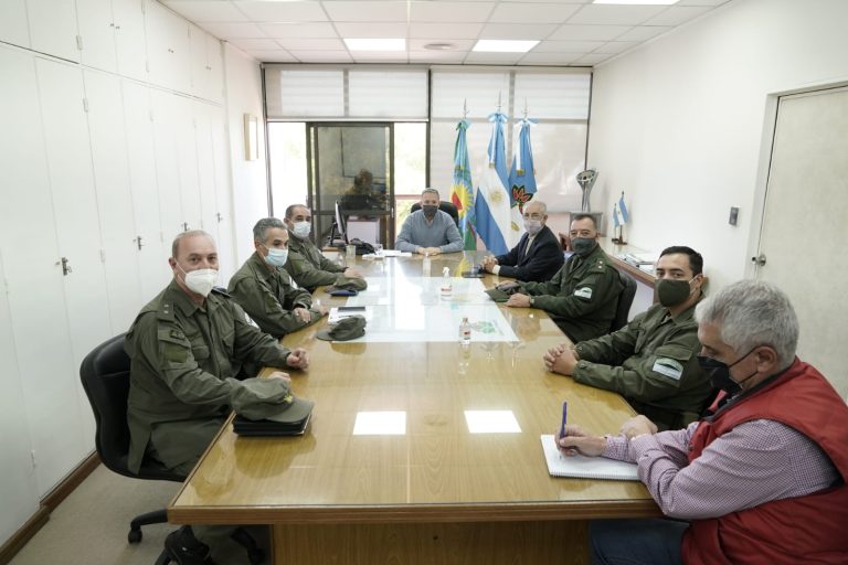 Reunión entre Gray y Gendarmería Nacional
