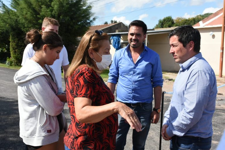 Nardini inauguró en Carmen de Areco obras de pavimentación