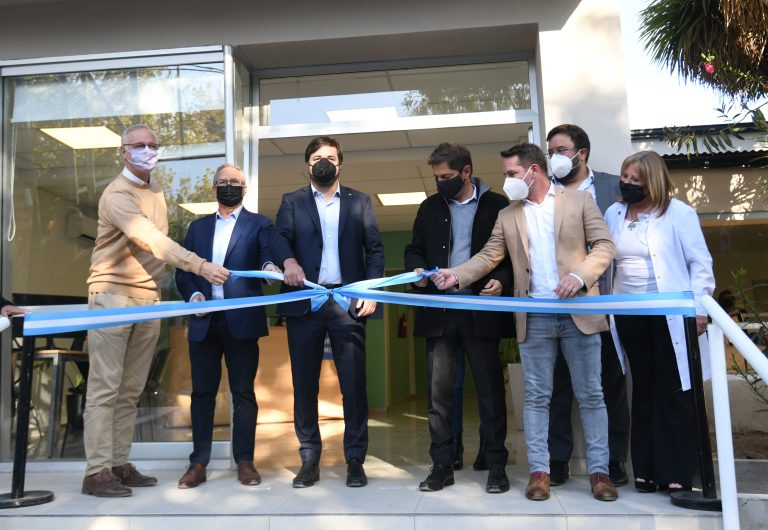 Kicillof y Descalzo inauguraron un Centro de Diagnóstico Municipal
