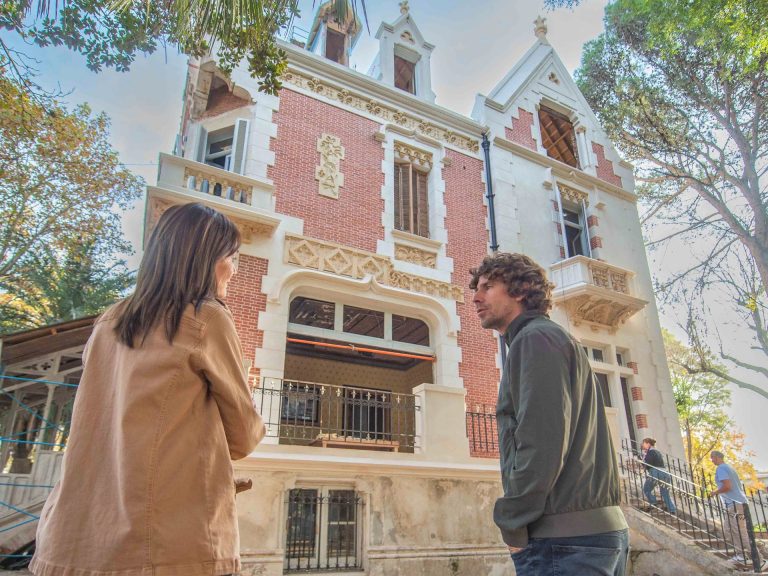 Andreotti recorrió la restauración del Palacio Otamendi y la obra de un nuevo Teatro en San Fernando