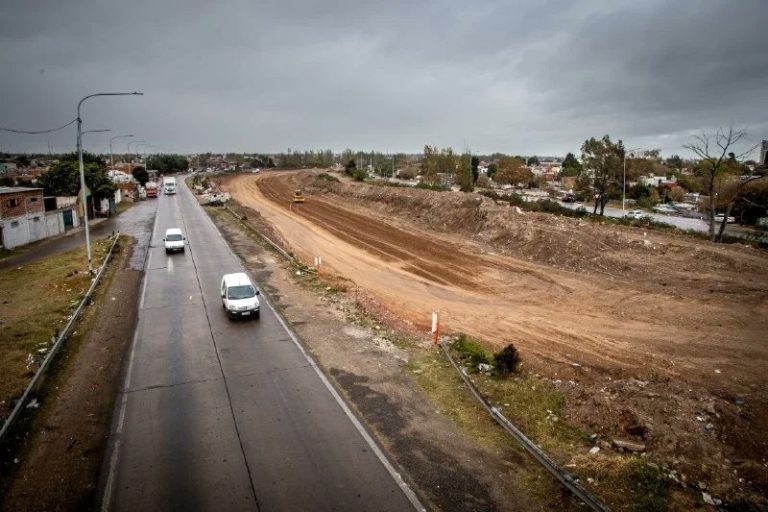 Avanzan obras en Acceso Sudeste