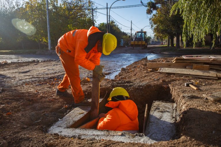 Avanza entubamiento en calles de Gutiérrez
