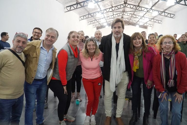 Capacitación en educación física para docentes de Merlo