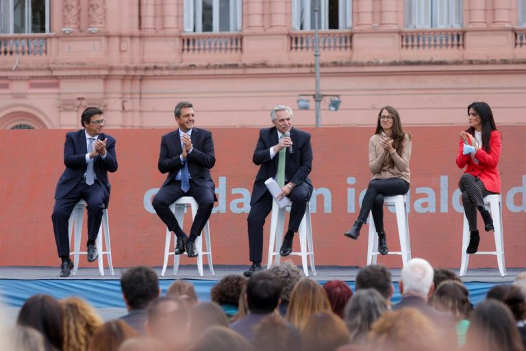 Envían proyecto de ley para crear Sistema Integral de Políticas de Cuidados