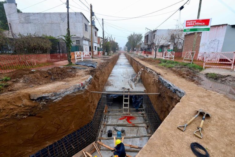 Avanza Plan Hídrico Integral en Esteban Echeverría