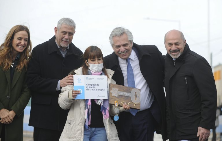 Alberto Fernández: “Si el Estado no activa, muchas familias no pueden acceder a una vivienda”