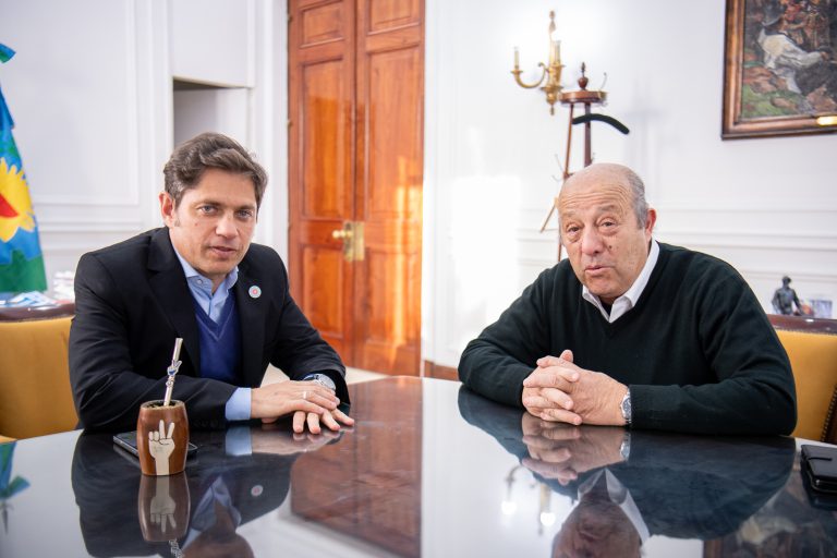Kicillof se reunió con el intendente de Mar Chiquita