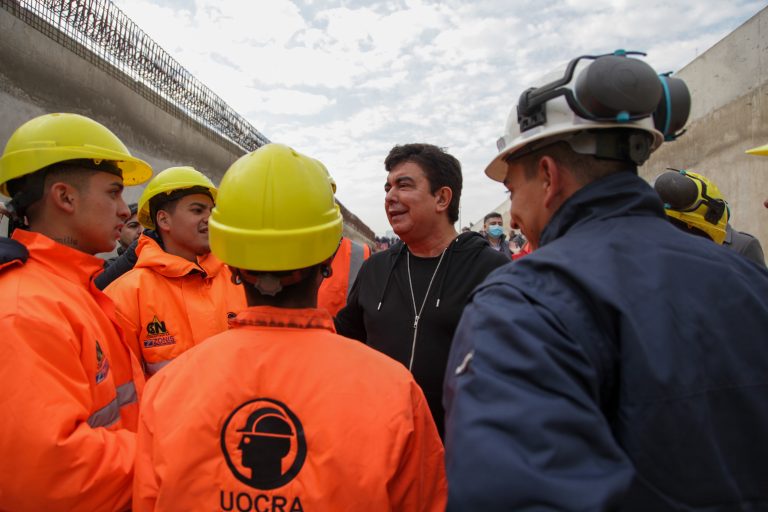 Espinoza: “Este megaplan de obras públicas cambia las vidas de los vecinos para siempre”
