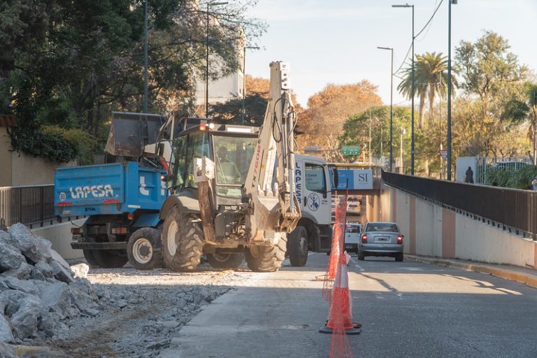 Renovación de paso bajo nivel en San Isidro