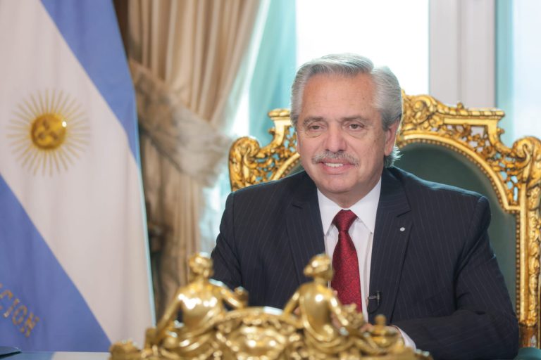 Fernández: “La oportunidad que tiene el país está en la capacidad de crecer todos, no algunos”