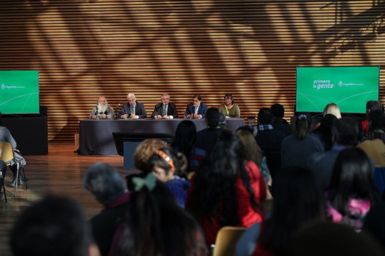 Alberto Fernández: “La economía social es un fenómeno que ha llegado para quedarse”
