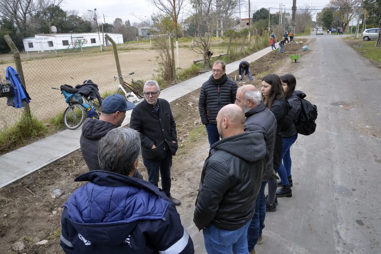 Continúa el plan de veredas vecinales en General Pacheco