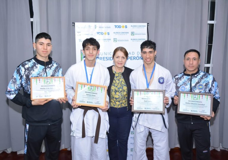 Distinción a deportistas de Presidente Perón