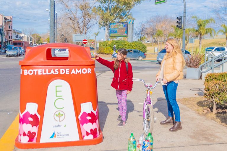 Instalaron cinco campanas de reciclaje en San Fernando