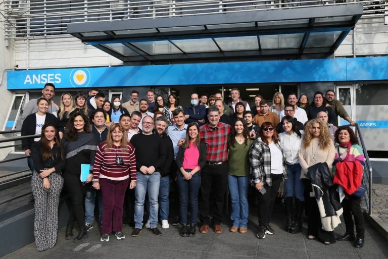 Raverta, Ghi y Sabbatella supervisaron la puesta en valor de la oficina de Anses en Morón