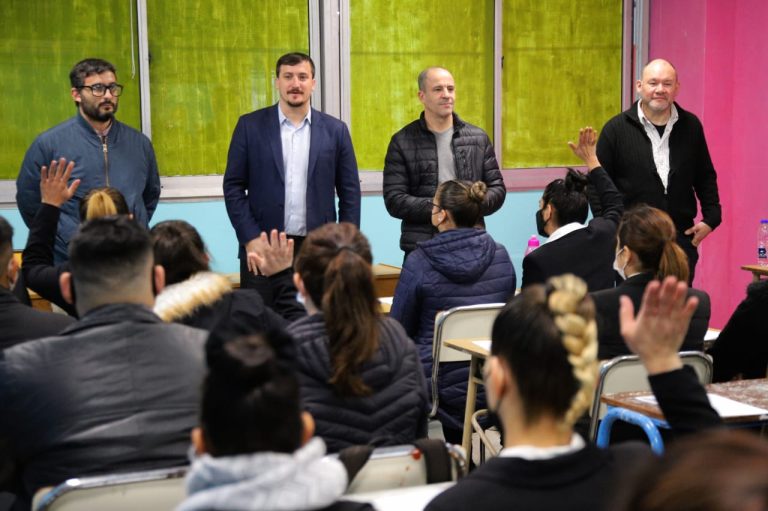 Chornobroff les dio la bienvenida a aspirantes a la policía provincial
