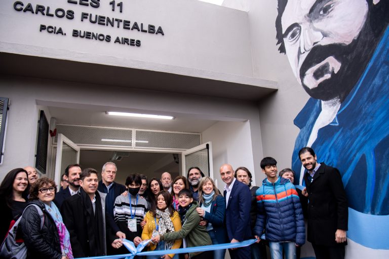 Kicillof inauguró la obra del nuevo edificio de la Escuela Secundaria N° 11 de Garín