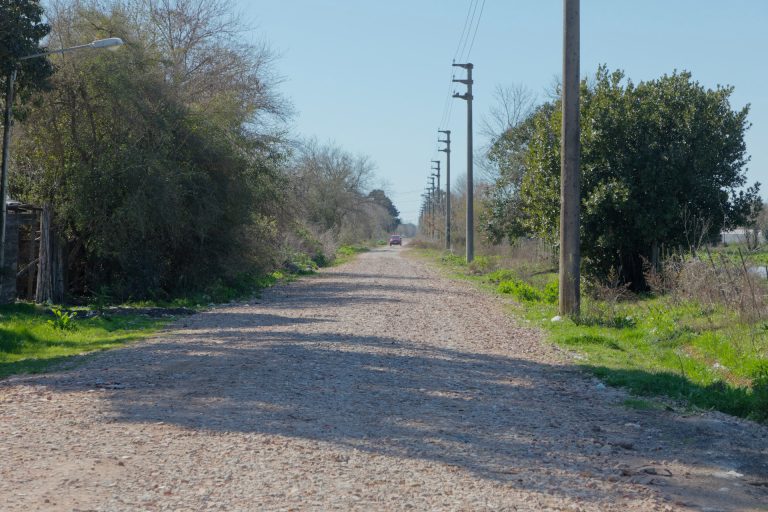 Obras en caminos rurales de El Pato