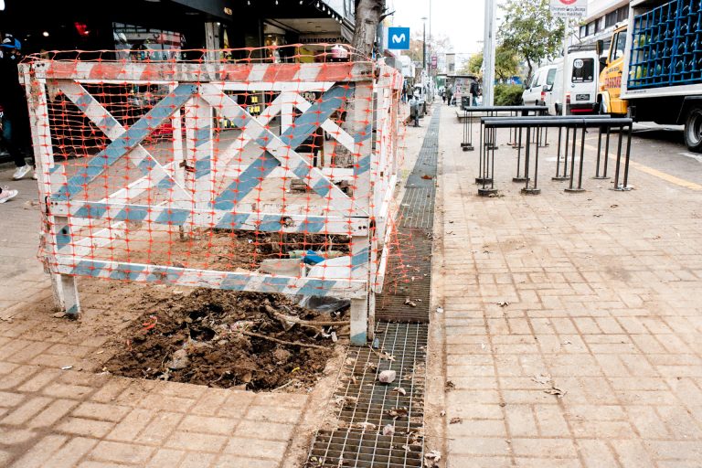 Sigue el recambio de cañerías en el centro de Berazategui