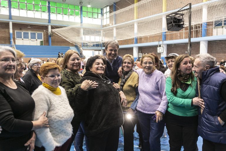 Jornada recreativa para abuelos en Almirante Brown