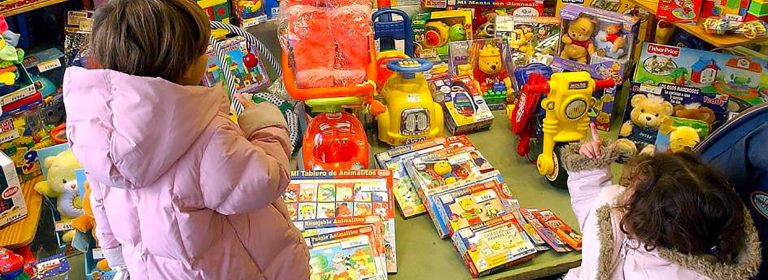 La Defensoría lanzó una serie de consejos para evitar estafas en las compras por el Día del Niño
