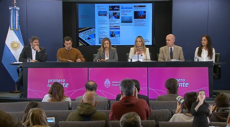 El gobierno anunció quita de subsidios y aumentos en las tarifas de luz, gas y agua