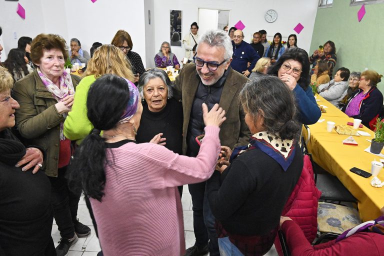 Zamora: “Trabajamos junto a Nación y Provincia para cumplir los sueños de la gente de Tigre”